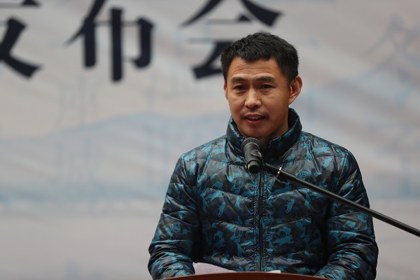 南京市文联民间艺术家协会秘书长杜占军